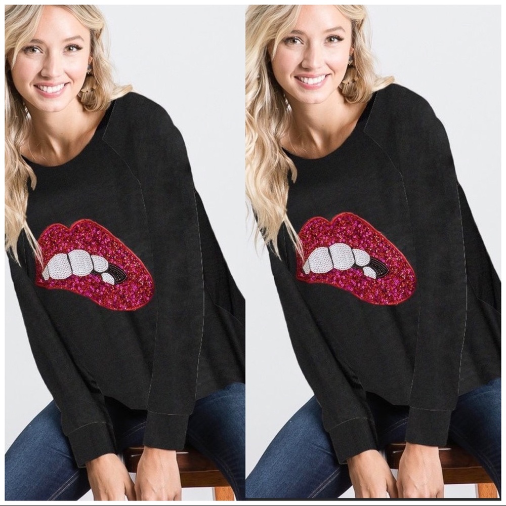 EDGY  “LIP BITE” SEQUINED TOP - Picture 6 of 15